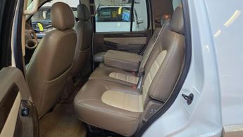 Ford Explorer 4.6 V8 EDDIE BAUER EDI 7 SEATS