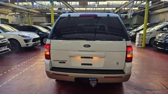 Ford Explorer 4.6 V8 EDDIE BAUER EDI 7 SEATS