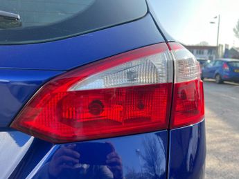 Ford Focus 1.6 TDCi Zetec Euro 5 (s/s) 5dr