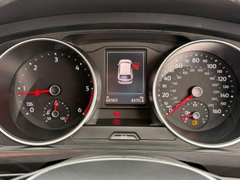 Volkswagen Tiguan 2.0 TDI Match DSG 4Motion Euro 6 (s/s) 5dr