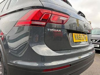 Volkswagen Tiguan 2.0 TDI Match DSG 4Motion Euro 6 (s/s) 5dr