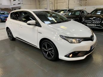 Toyota Auris 1.8 VVT-h Design CVT Euro 6 (s/s) 5dr