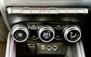 Renault Clio 1.6 E-TECH E-Tech engineered Auto Euro 6 (s/s) 5dr