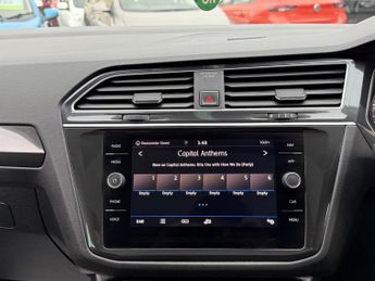 Volkswagen Tiguan 2.0 TDI SEL DSG Euro 6 (s/s) 5dr