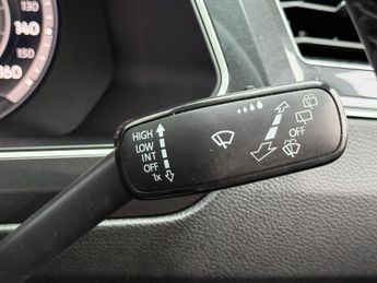Volkswagen Tiguan 2.0 TDI SEL DSG Euro 6 (s/s) 5dr