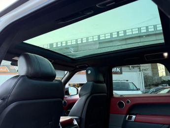 Land Rover Range Rover Sport 4.4 SD V8 Autobiography Dynamic Auto 4WD Euro 5 5dr