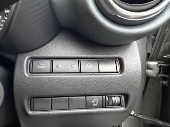 Nissan Juke 1.0 DIG-T Tekna DCT Auto Euro 6 (s/s) 5dr