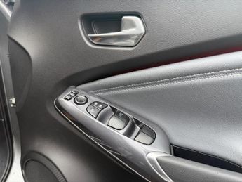 Nissan Juke 1.0 DIG-T Tekna DCT Auto Euro 6 (s/s) 5dr