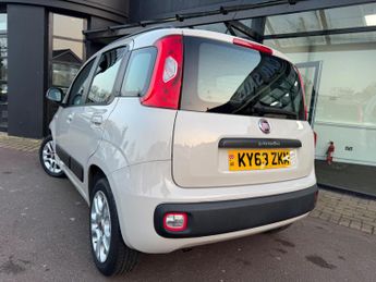 Fiat Panda 0.9 TwinAir Lounge Dualogic Euro 5 (s/s) 5dr