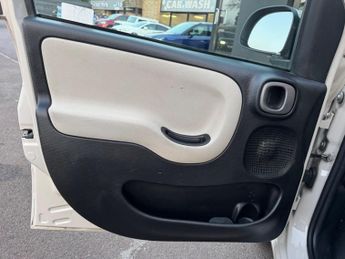 Fiat Panda 0.9 TwinAir Lounge Dualogic Euro 5 (s/s) 5dr