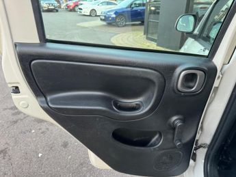 Fiat Panda 0.9 TwinAir Lounge Dualogic Euro 5 (s/s) 5dr