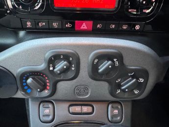 Fiat Panda 0.9 TwinAir Lounge Dualogic Euro 5 (s/s) 5dr