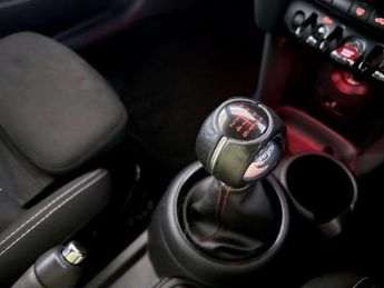MINI Hatch 1.5 Cooper Sport Hatchback 3dr Petrol Manual Euro 6 (s/s) (136 p