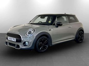 MINI Hatch 1.5 Cooper Sport Hatchback 3dr Petrol Manual Euro 6 (s/s) (136 p