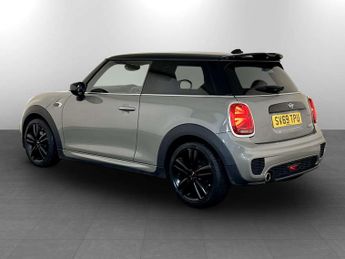 MINI Hatch 1.5 Cooper Sport Hatchback 3dr Petrol Manual Euro 6 (s/s) (136 p