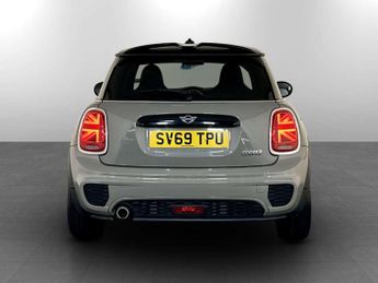MINI Hatch 1.5 Cooper Sport Hatchback 3dr Petrol Manual Euro 6 (s/s) (136 p