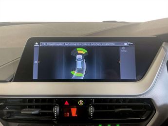 BMW 1 Series 1.5 118i SE (LCP) Hatchback 5dr Petrol DCT Euro 6 (s/s) (136 ps)