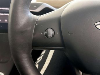 Tesla Model 3 (Dual Motor) Long Range Saloon 4dr Electric Auto 4WDE (346 ps)