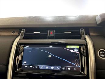 Land Rover Discovery 2.0 Si4 HSE SUV 5dr Petrol Auto 4WD Euro 6 (s/s) (300 ps)