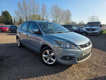 Ford Focus 1.6 Zetec 5dr