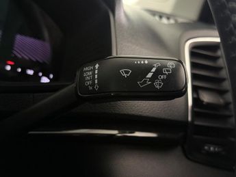 Skoda Karoq 1.5 TSI ACT SE L DSG Euro 6 (s/s) 5dr