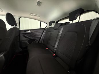 Ford Focus 1.0T EcoBoost Titanium Auto Euro 6 (s/s) 5dr