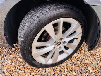 Skoda Octavia 1.6 TDI SE L DSG Euro 6 (s/s) 5dr