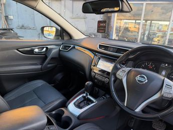 Nissan Qashqai 1.2 DIG-T Tekna XTRON 2WD Euro 6 (s/s) 5dr