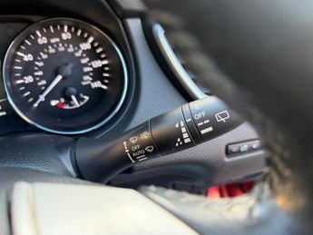 Nissan Qashqai 1.2 DIG-T Tekna XTRON 2WD Euro 6 (s/s) 5dr