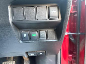 Nissan Qashqai 1.2 DIG-T Tekna XTRON 2WD Euro 6 (s/s) 5dr