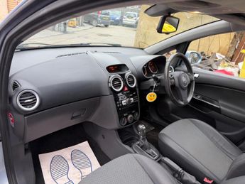 Vauxhall Corsa 1.4i 16v Design 5dr (a/c)