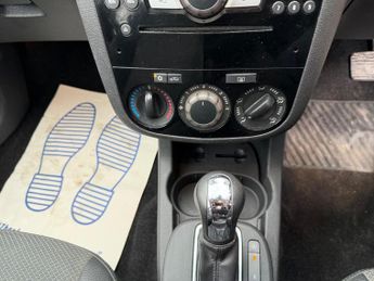 Vauxhall Corsa 1.4i 16v Design 5dr (a/c)