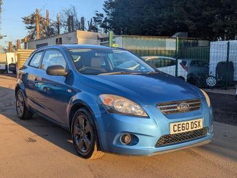 Kia Ceed 1.4 Strike 3dr