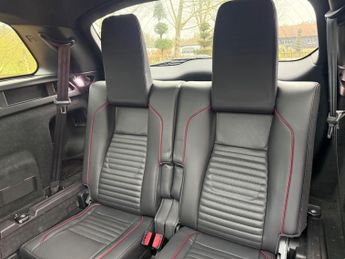 Land Rover Discovery Sport 2.0 D240 MHEV R-Dynamic HSE Auto 4WD Euro 6 (s/s) 5dr