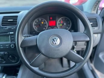 Volkswagen Golf 1.6 FSI SE 5dr