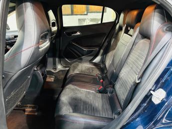 Mercedes-Benz GLA 2.1 GLA200d AMG Line (Executive) 7G-DCT Euro 6 (s/s) 5dr