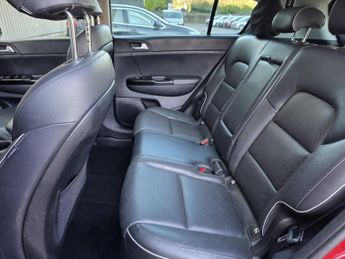 Kia Sportage 1.7 CRDi 3 DCT Euro 6 (s/s) 5dr