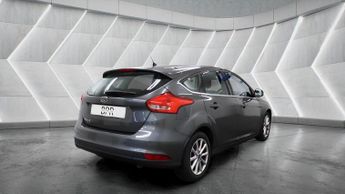 Ford Focus 1.6 Titanium Powershift Euro 6 5dr