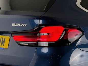 BMW 5 Series 2.0 520d MHT SE Touring Steptronic Euro 6 (s/s) 5dr