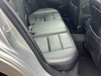 Mercedes-Benz C Class 1.6 C180 BlueEfficiency AMG Sport G-Tronic+ Euro 5 (s/s) 4dr