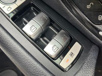 Mercedes-Benz GLC 2.0 GLC250 Urban Edition G-Tronic+ 4MATIC Euro 6 (s/s) 5dr