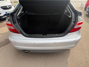 Mercedes-Benz C Class 2.1 C220 CDI Sport Edition 2dr