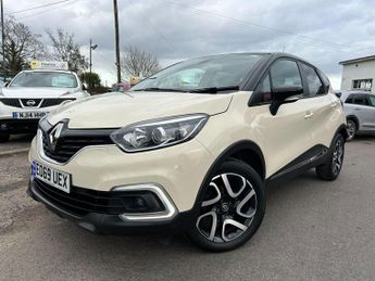 Renault Captur 0.9 TCe ENERGY Iconic Euro 6 (s/s) 5dr