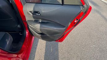 Toyota Corolla 2.0 VVT-h Excel Touring Sports CVT Euro 6 (s/s) 5dr