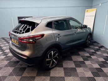 Nissan Qashqai 1.3 DIG-T Tekna+ DCT Auto Euro 6 (s/s) 5dr