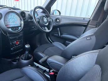 MINI Countryman 1.6 Cooper D Euro 5 (s/s) 5dr