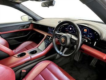 Porsche Taycan Performance Plus 93.4kWh Saloon 4dr Electric Auto RWD (476 ps)