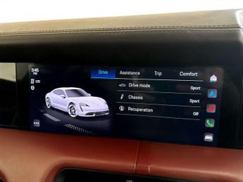 Porsche Taycan Performance Plus 93.4kWh Saloon 4dr Electric Auto RWD (476 ps)