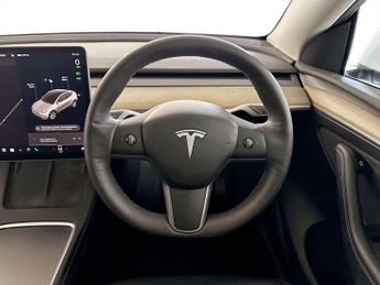 Tesla Model Y SUV 5dr Electric Auto RWD (346 ps)
