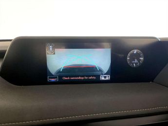 Lexus UX 300e 54.3kWh SUV 5dr Electric Auto (204 ps)